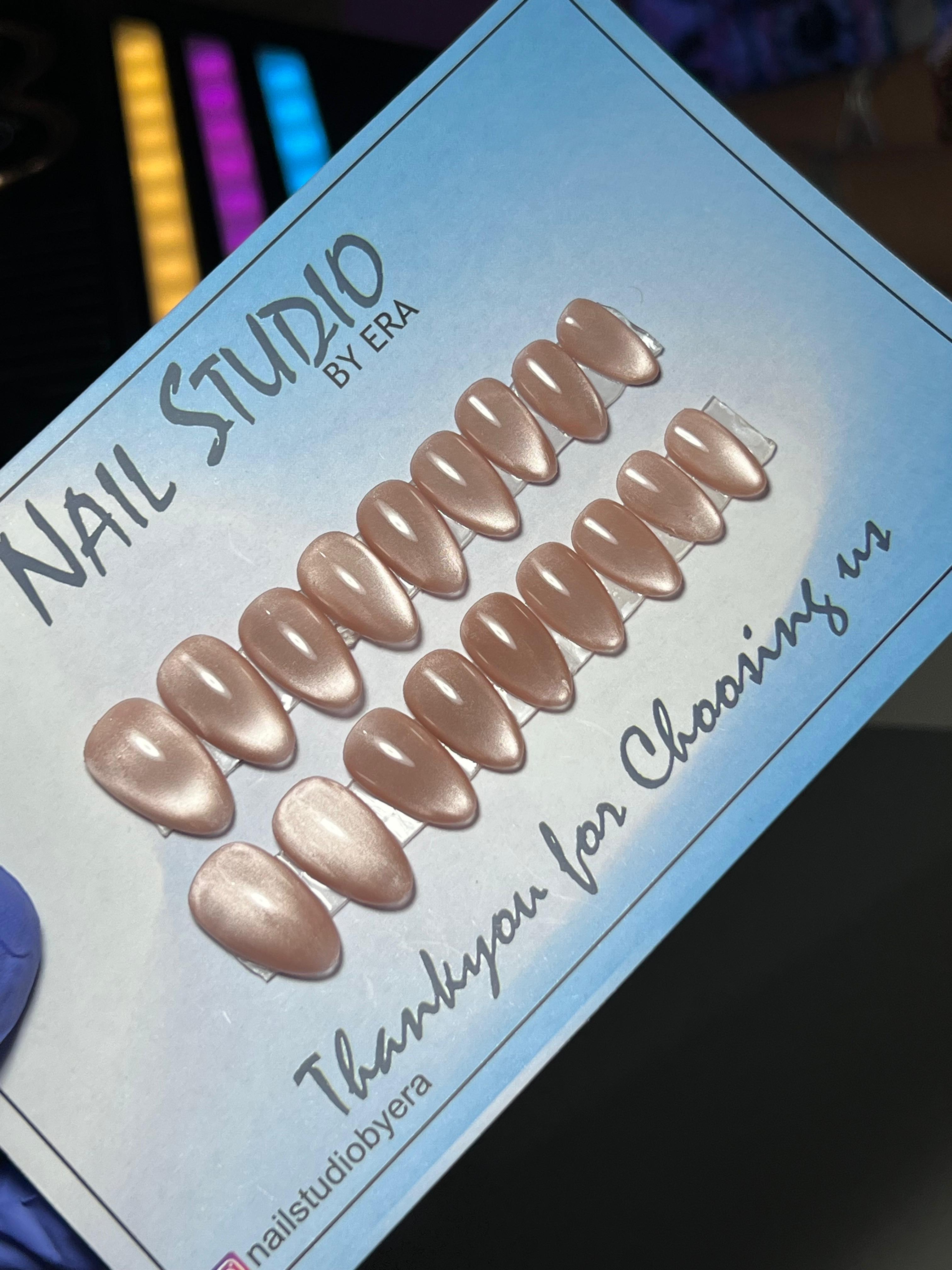 Luxury floral press-on nails India